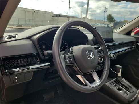 Used 2023 Honda CR-V EX-L image 19