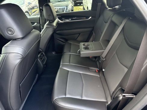 Certified 2025 Cadillac XT5 Premium Luxury image 15