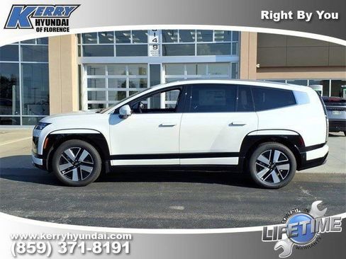 New 2026 Hyundai Ioniq 9 SEL image 3