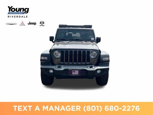 Used 2019 Jeep Wrangler Sport AWD/4WD image 8