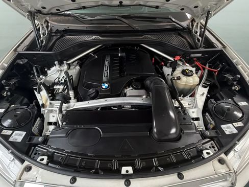 Used 2018 BMW X5 sDrive35i RWD image 23