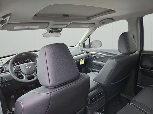New 2026 Honda Ridgeline RTL image 14