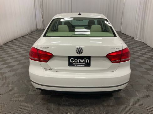 Used 2015 Volkswagen Passat TDI SEL Premium image 7