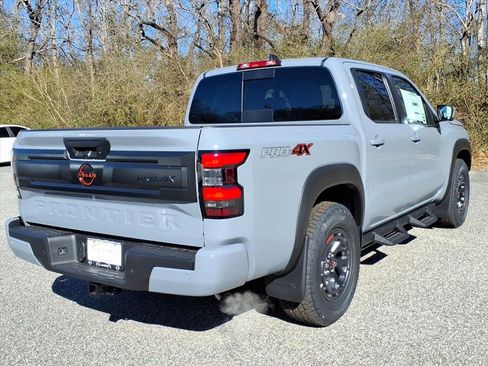 New 2026 Nissan Frontier PRO-4X w/ Pro-4x Convenience Package image 6