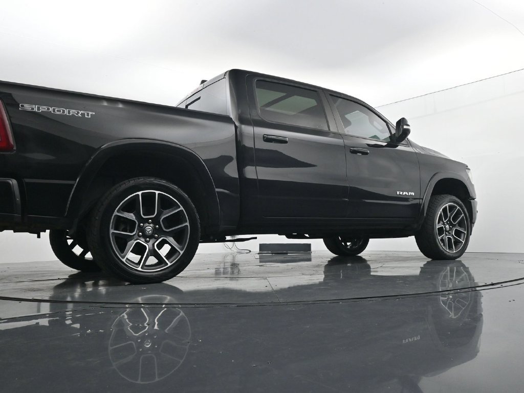 Used 2021 RAM 1500 Laramie AWD/4WD image 43