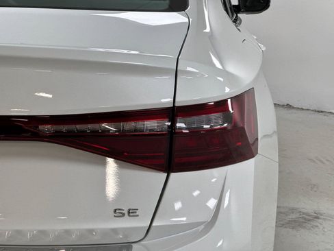 New 2027 Volkswagen Jetta SE FWD image 24