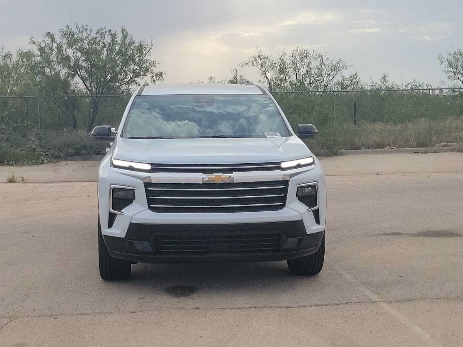 New 2026 Chevrolet Traverse High Country w/ LPO, Floor Liner Package FWD image 3