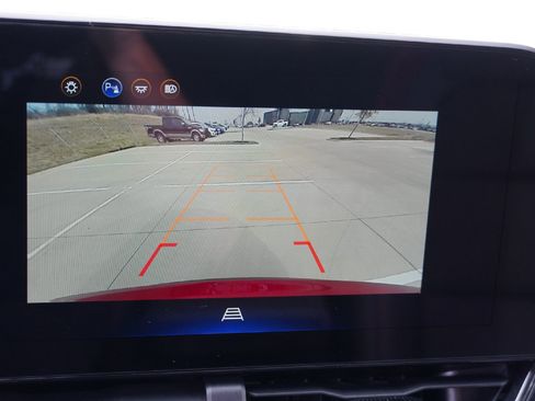 Used 2025 Chevrolet Equinox RS image 14