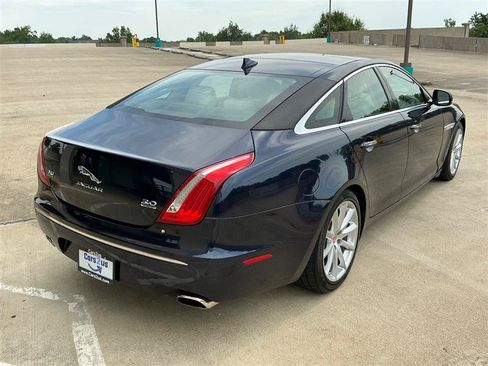 Used 2014 Jaguar XJ AWD image 6
