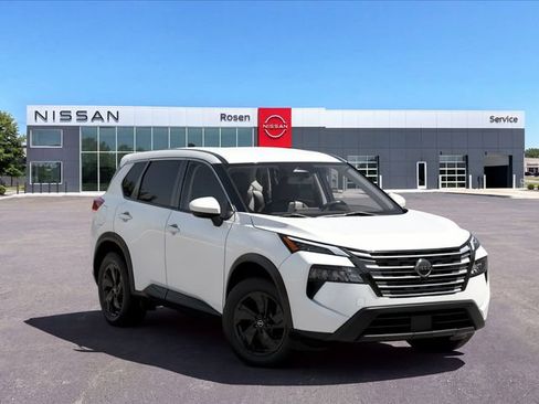 New 2026 Nissan Rogue SV w/ Cold Weather Package AWD/4WD image 5