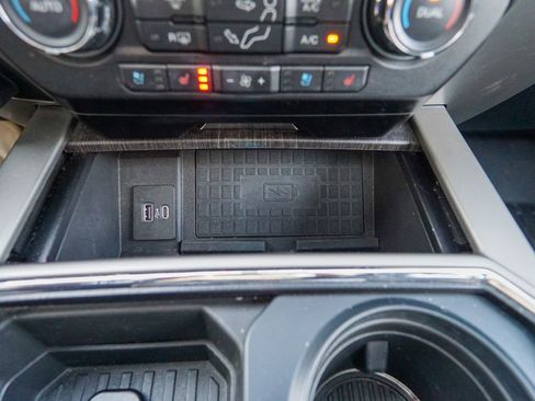 Used 2020 Ford F250 Lariat w/ Lariat Ultimate Package image 34