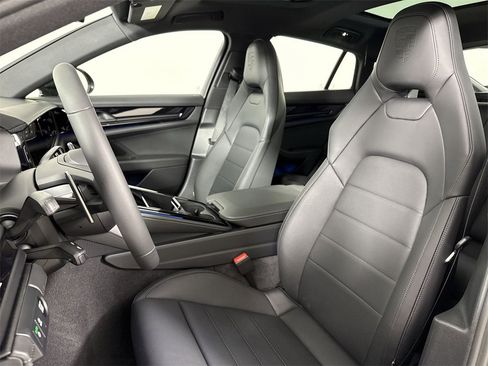 New 2026 Porsche Panamera 4 image 5