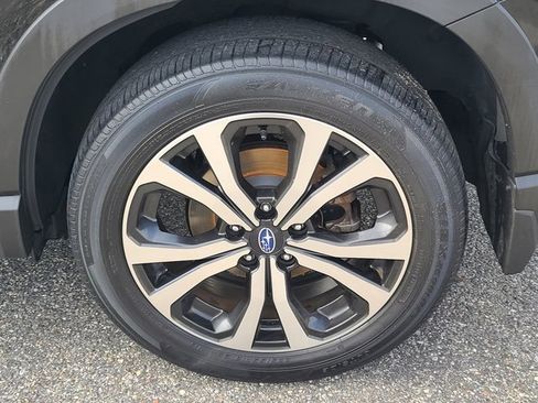 Used 2022 Subaru Forester Limited image 38