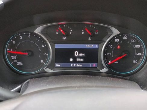 Used 2019 Chevrolet Equinox Premier image 16