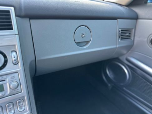Used 2005 Chrysler Crossfire Limited image 35