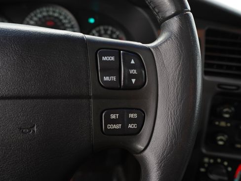 Used 2002 Chevrolet Monte Carlo SS w/ Preferred Equipment Group FWD image 21