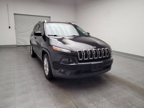 Used 2014 Jeep Cherokee Latitude FWD image 14