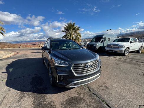 Used 2019 Hyundai Santa Fe XL image 7