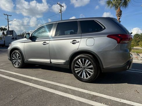 Used 2019 Mitsubishi Outlander SEL FWD image 10
