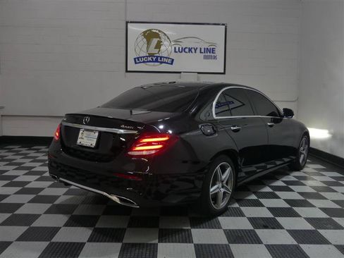 Used 2017 Mercedes-Benz E 300 4MATIC image 10