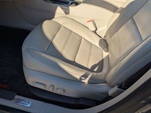 Used 2019 GMC Acadia Denali w/ LPO, Floor Liner Package image 13