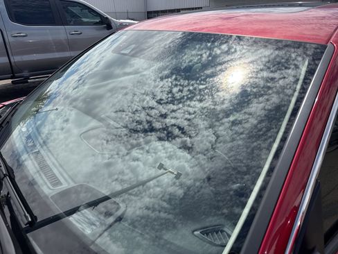 Used 2018 Honda Accord Touring image 21