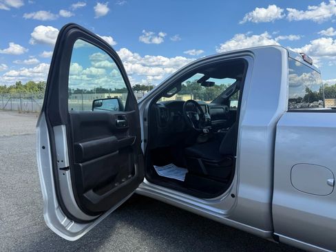 Used 2022 Chevrolet Silverado 1500 W/T w/ WT Value Package image 39