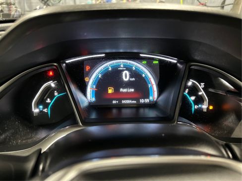Used 2020 Honda Civic EX image 18