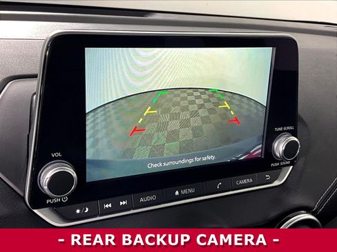 Certified 2024 Nissan Sentra SV FWD image 14