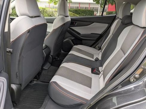Used 2019 Subaru Crosstrek 2.0i Premium w/ Moonroof Package AWD/4WD image 30