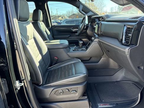 Certified 2024 GMC Sierra 1500 AT4X image 32