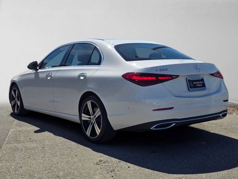 Used 2023 Mercedes-Benz C 300 Sedan image 5