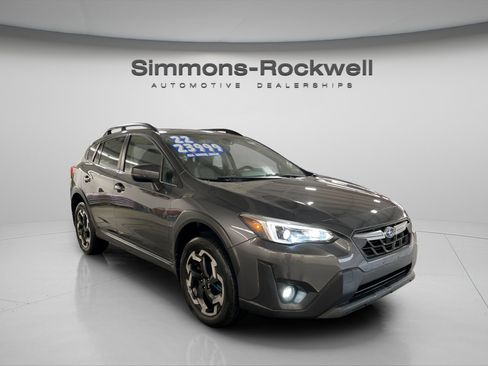 Used 2022 Subaru Crosstrek 2.5i Limited w/ Moonroof Package 1 image 3