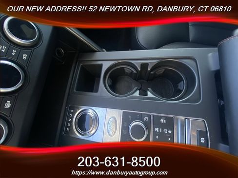 Used 2020 Land Rover Discovery Landmark AWD/4WD image 17