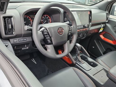 New 2026 Nissan Frontier Pro-X w/ Pro Premium Package image 4
