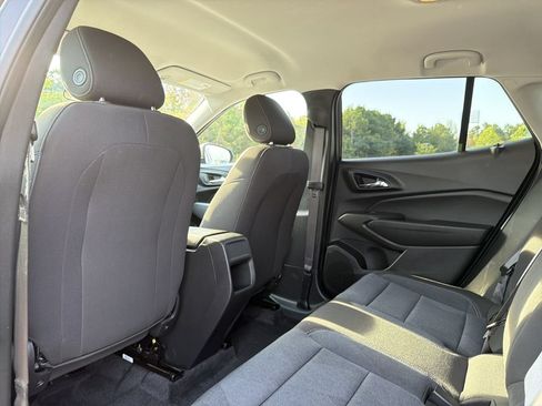 Used 2024 Chevrolet Trax LS FWD image 12