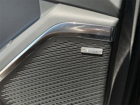 New 2026 Chevrolet Traverse LT w/ Enhanced Driving Package image 21