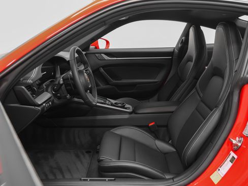 Used 2025 Porsche 911 Carrera image 54