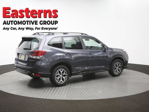 Used 2023 Subaru Forester Premium AWD/4WD image 44