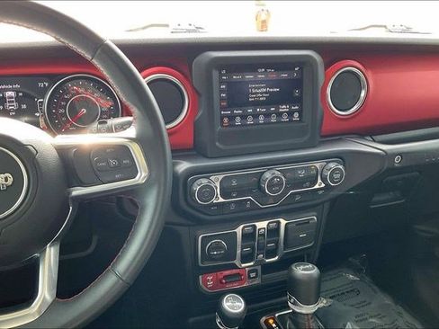 Used 2019 Jeep Wrangler Unlimited Rubicon image 6