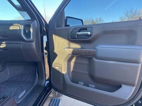Used 2021 GMC Sierra 1500 Denali w/ Denali Ultimate Package image 48