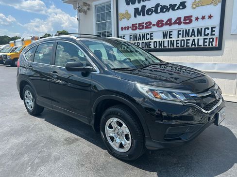 Used 2016 Honda CR-V LX image 2