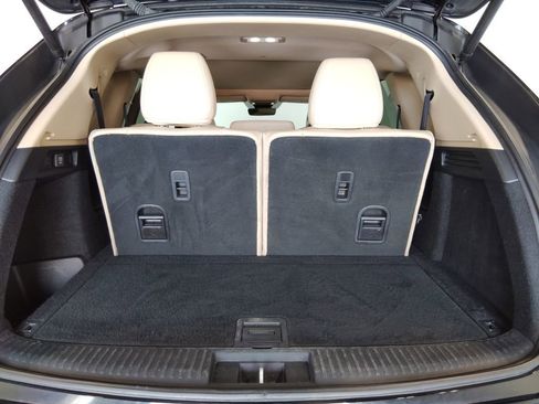 Used 2022 Acura MDX SH-AWD image 12