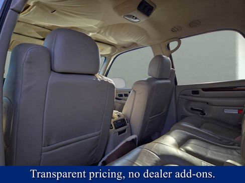 Used 2002 Cadillac Escalade image 8