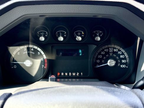 Used 2012 Ford F250 XLT w/ XLT Interior Pkg AWD/4WD image 25