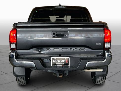 Used 2023 Toyota Tacoma SR5 RWD image 5