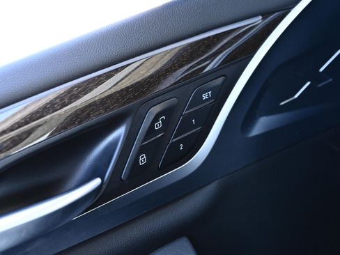 Certified 2025 BMW X4 xDrive30i image 40