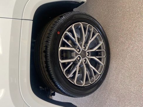 New 2026 Jeep Grand Cherokee Summit image 26