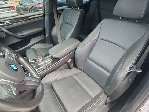 Used 2018 BMW X4 M40i AWD/4WD image 19