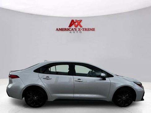 Used 2024 Toyota Corolla SE FWD image 7